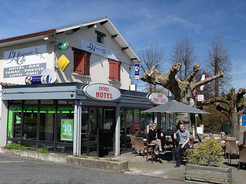 La Hourquie Cafe Hotel Morlaas Luaran gambar
